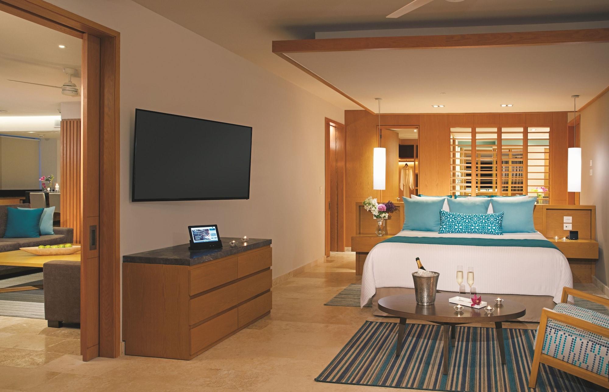 Dreams Playa Mujeres Golf & Spa Resort Cancún Extérieur photo